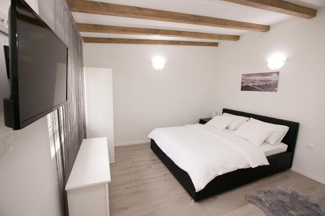 Studio Apartments Tara Задар Экстерьер фото
