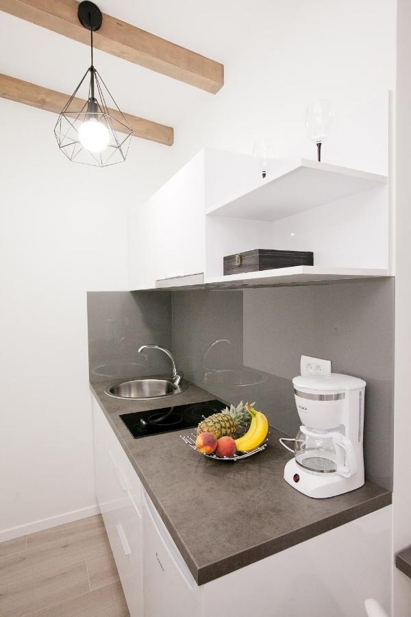 Studio Apartments Tara Задар Экстерьер фото