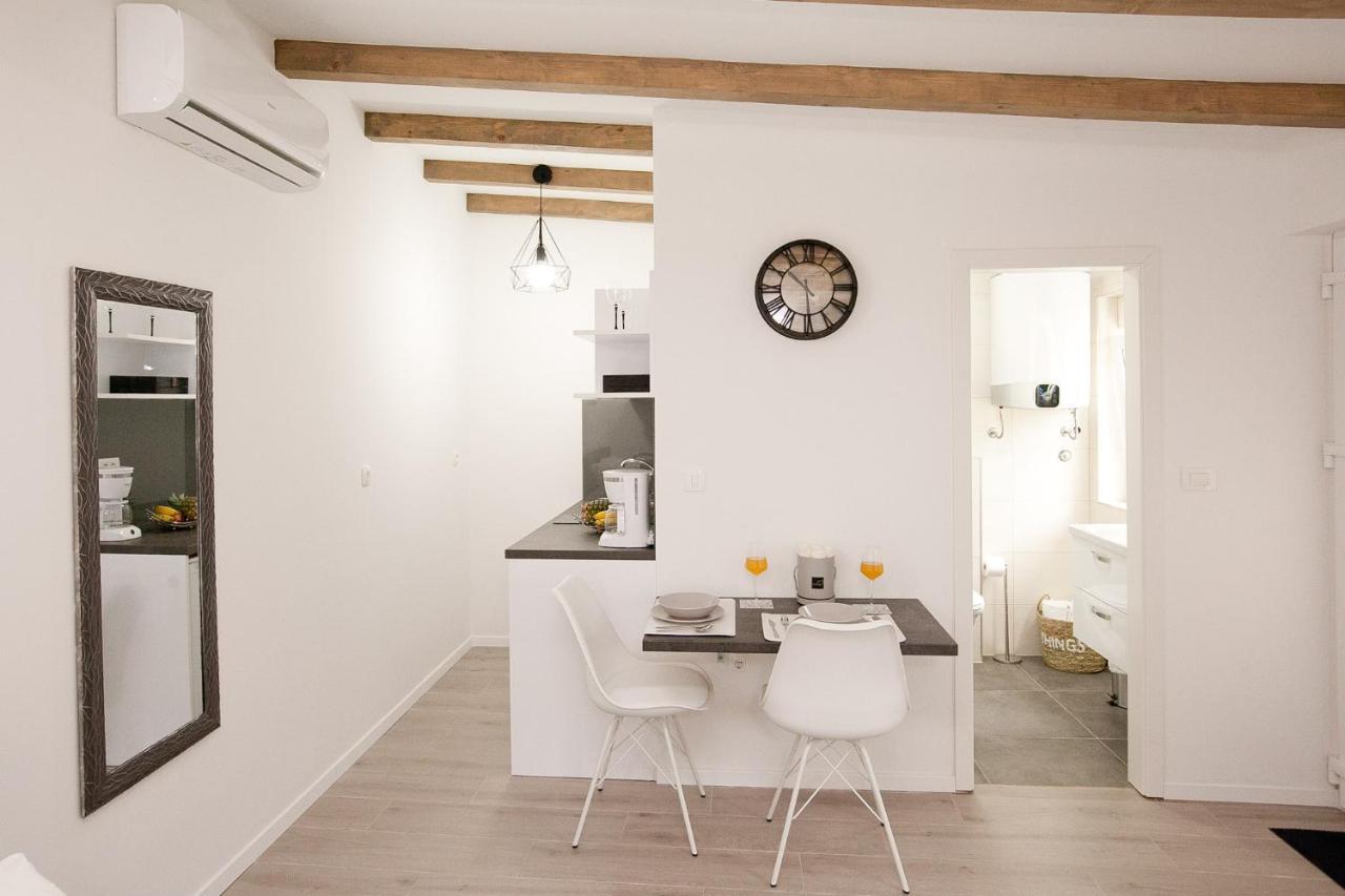 Studio Apartments Tara Задар Экстерьер фото