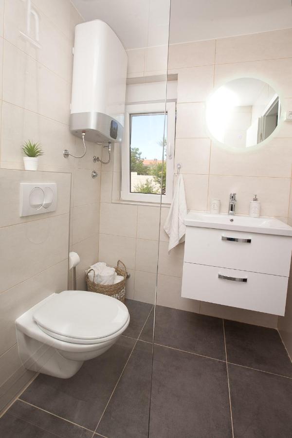 Studio Apartments Tara Задар Экстерьер фото