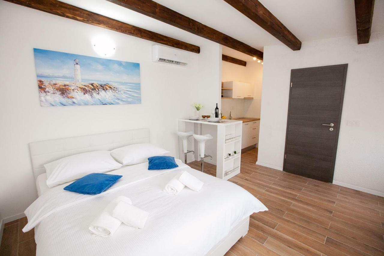 Studio Apartments Tara Задар Экстерьер фото