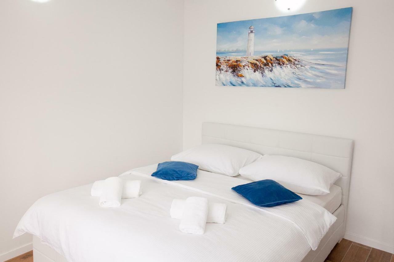 Studio Apartments Tara Задар Экстерьер фото