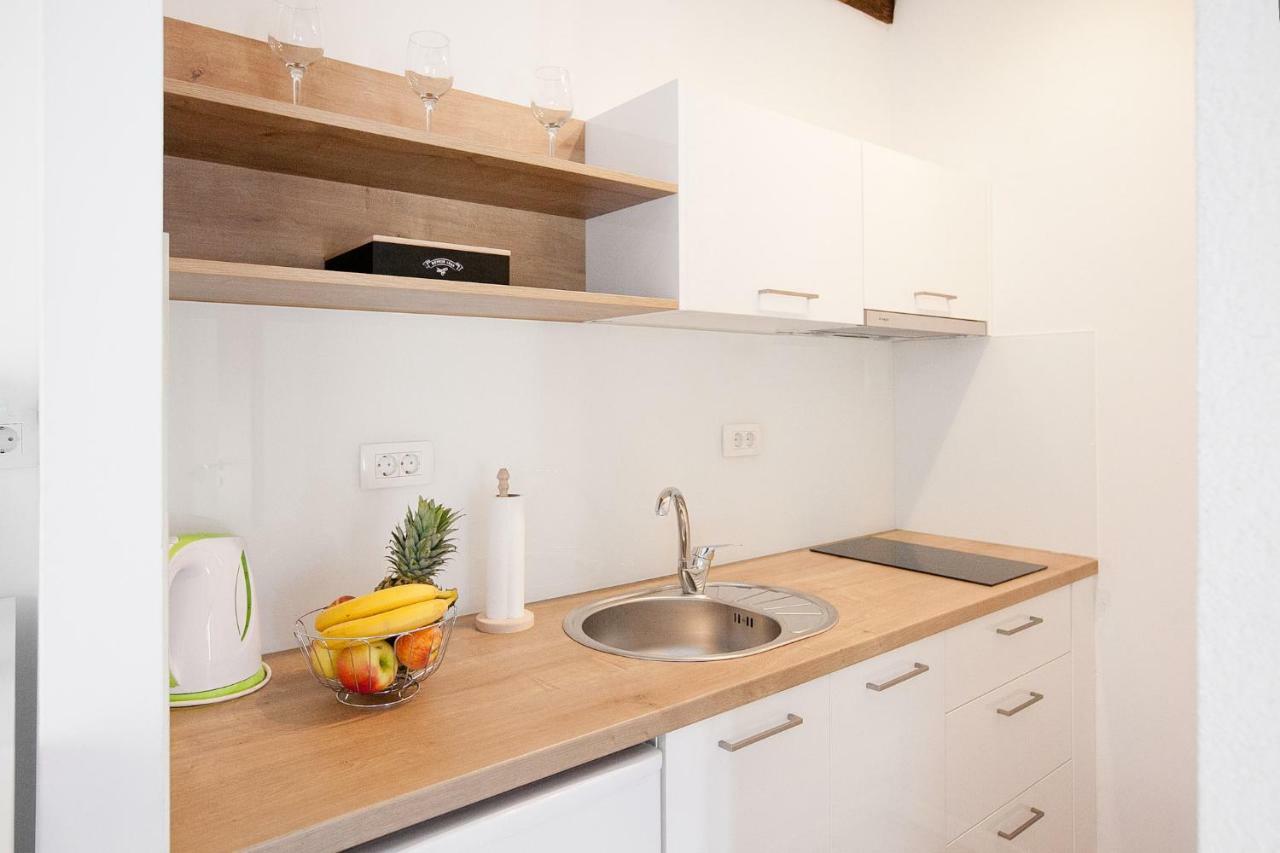 Studio Apartments Tara Задар Экстерьер фото