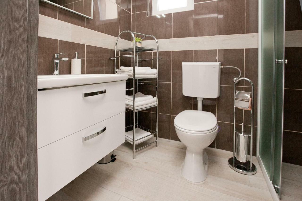 Studio Apartments Tara Задар Экстерьер фото